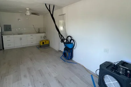 911moldllc-water-damage-restoration-drying-miami-fl